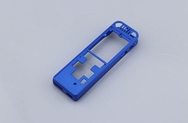 龍門連接器數(shù)控加工具體有哪些性能特點(diǎn)？