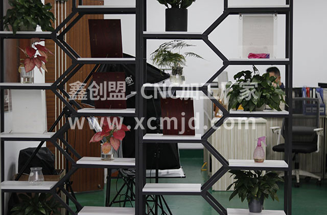 五軸加工中心的技術(shù)特點(diǎn)有哪些？